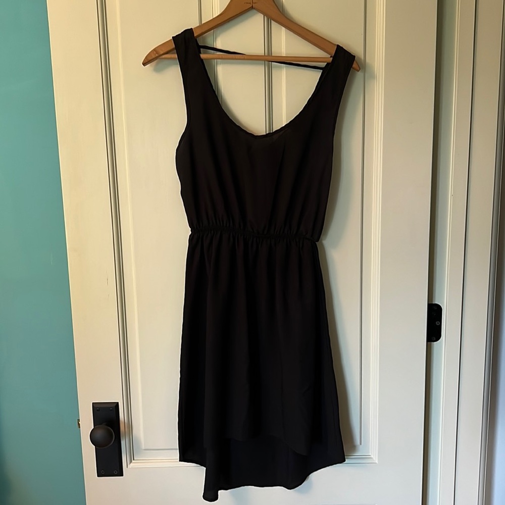 Glo Sleeveless Dress